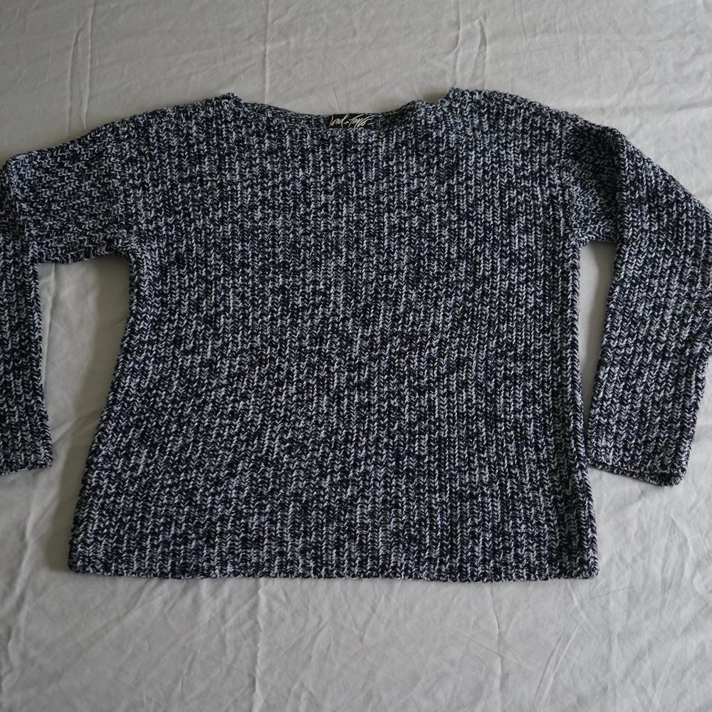 Lord & Taylor Knit sweater